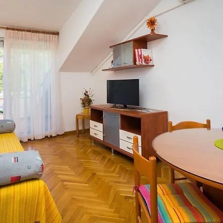 Suzi Apartment Baska Voda