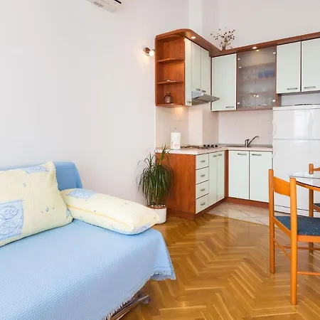 Suzi Apartment Baska Voda